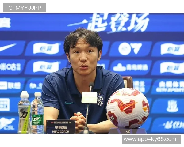 祝福武汉三镇队代理主教练邓卓翔生日快乐愿他带领球队再创辉煌