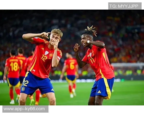 欧洲世预赛精彩瞬间姆巴佩与奥亚萨瓦尔进球争夺最佳荣誉 欧洲世预赛精彩瞬间姆巴佩与奥亚萨瓦尔进球争夺最佳荣誉