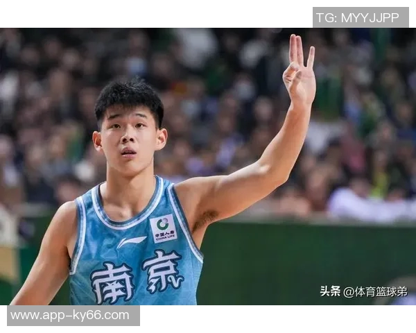 林葳期待展现最佳状态休息日热衷高尔夫运动