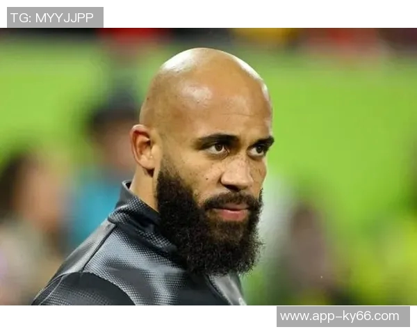 姆伯莫秘密劝说巴莱巴加盟曼联共同分享红魔的快乐与荣耀