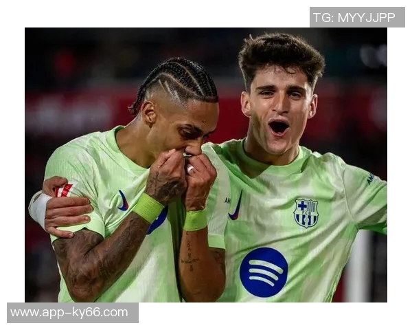 拉菲尼亚坦言曾考虑离开巴萨沙特报价令我心动不已