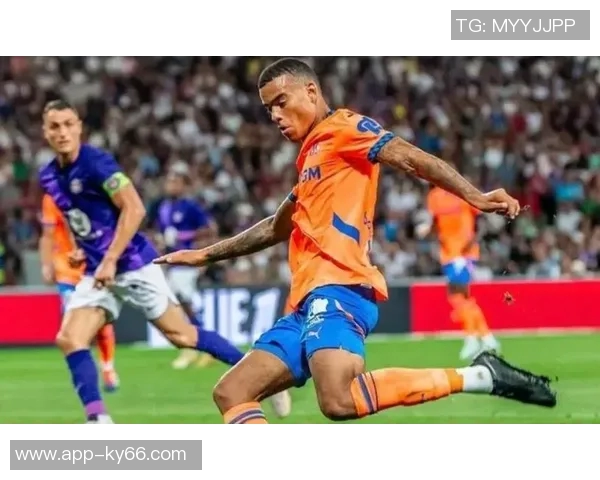 梅开二度再创佳绩格林伍德法甲射手榜领跑已打入10球