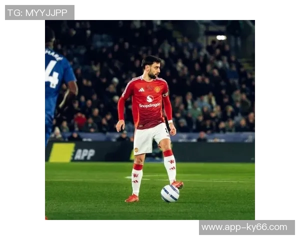 明年夏天B费或再陷转会与留队抉择曼联未来充满变数